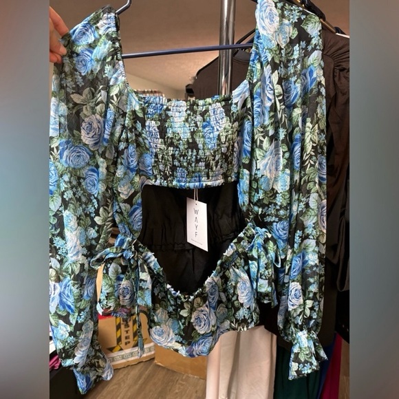 NWT WAYF Blue Rose Open Back Smocked Peplum Blouse - Picture 9 of 12